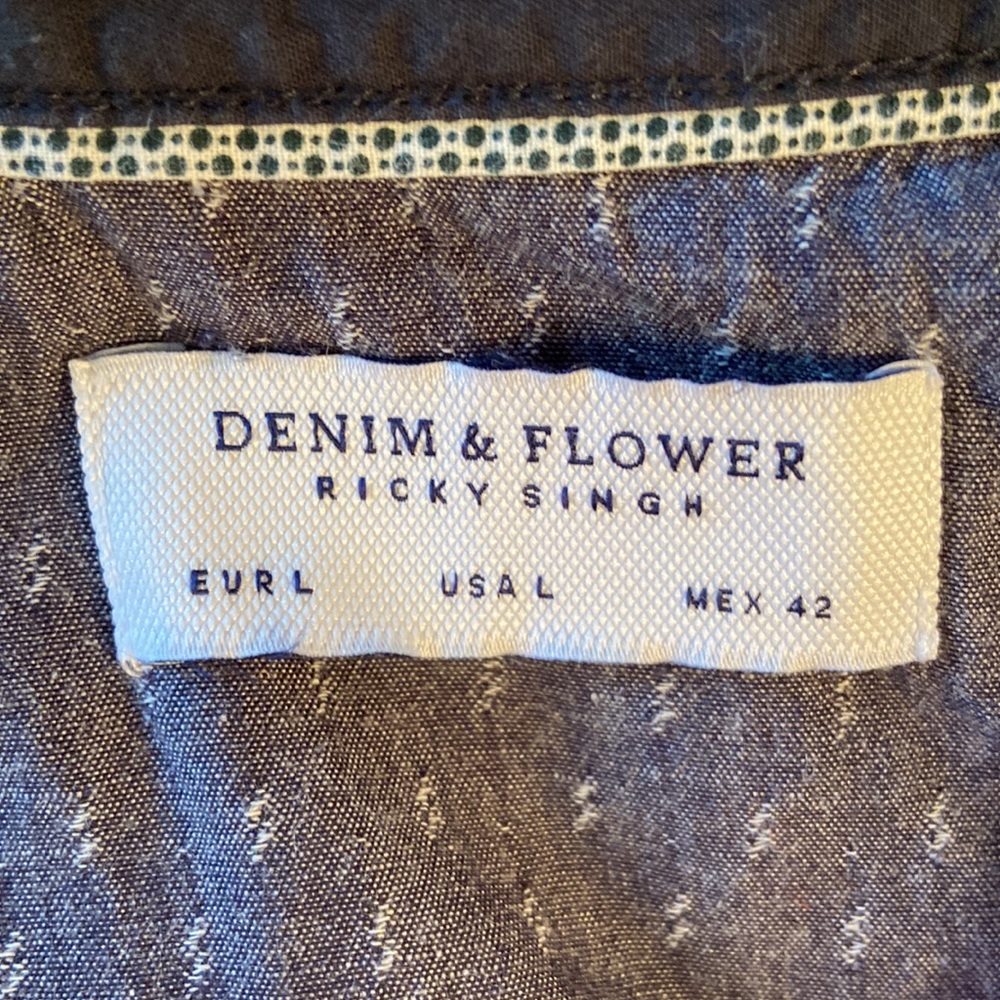 Denim & Flower - Picture 6 of 9